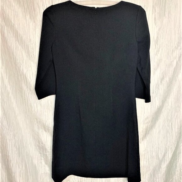 Eliza J Knee length Black Sheath Dress with 3/4 sleeves and pockets Size 6 - Picture 3 of 8